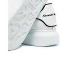 A. McQueen Blanc
